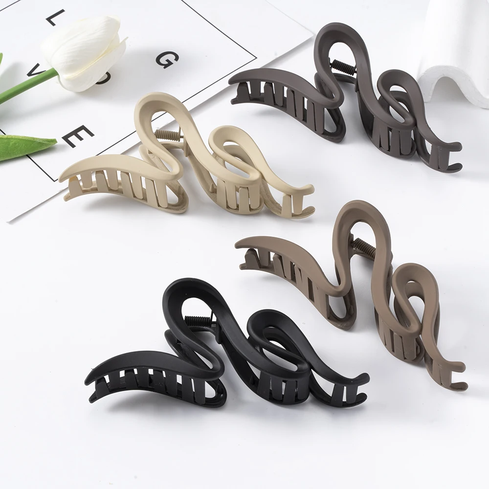 13cm Acrylic Hair Clips For Women Hairpin Matte Wave Hair Claw Clip Ponytail Hair Accessories Girls Headwear Barrettes 4 Colors 13cm Acrylic Hair Clips For Women Hairpin Matte Wave Hair Claw Clip Ponytail Hair Accessories Girls Headwear Barrettes 4 Colors
